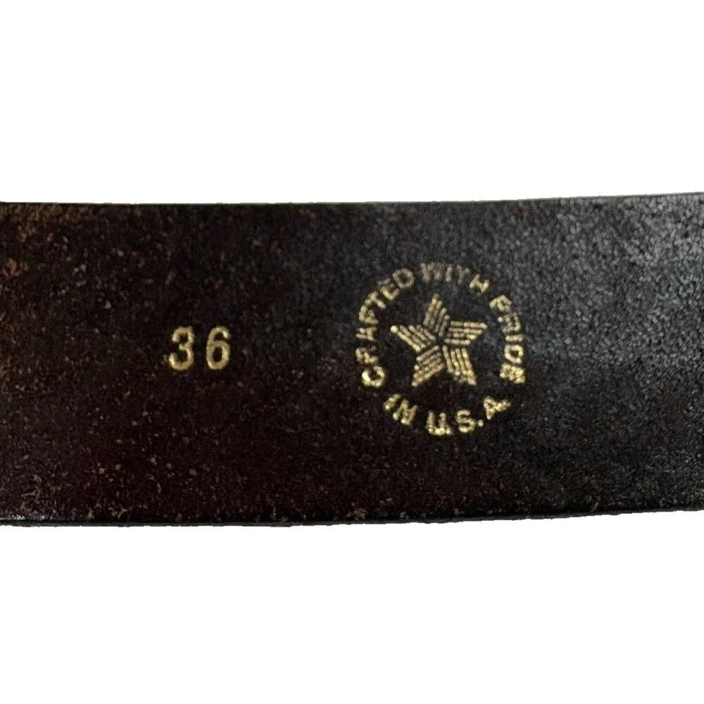 Duluth Trading Co Mens Brown Leather Embossed Basketweave Service Belt 36